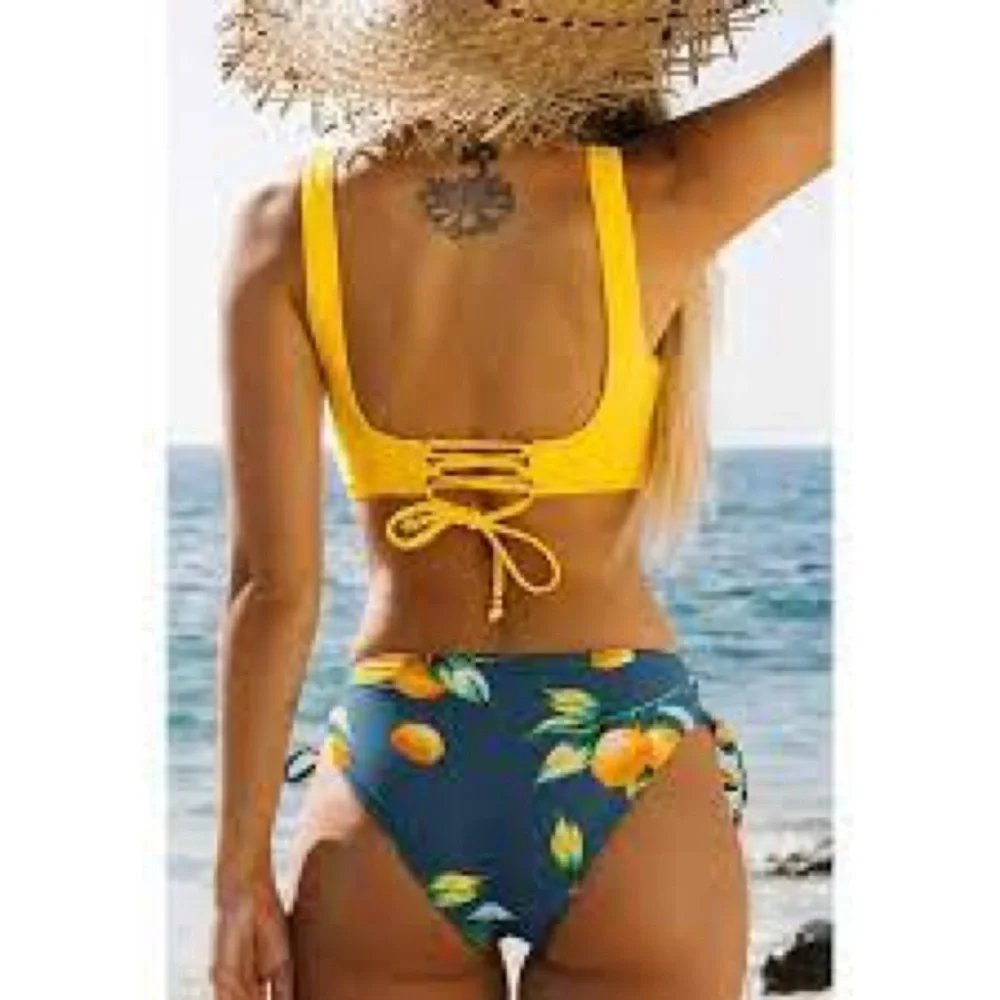 Women's Two Piece Padded Retro Lemons Bikini Set swimming suit NWT‎